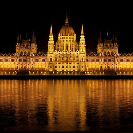 Parliament Apartment Budapest Bagian luar foto