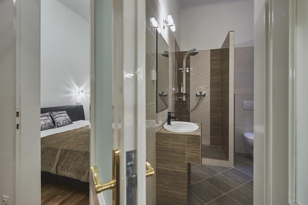 Parliament Apartment Budapest Bagian luar foto
